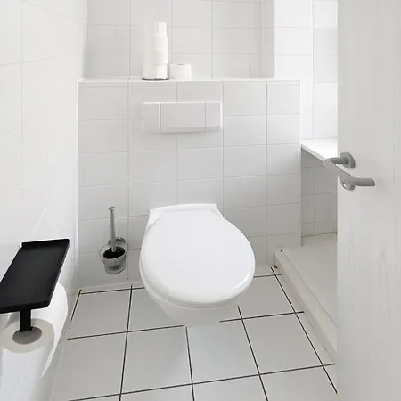 Appartement Monteurdreams-de Zentrale, Grosse 5z Wohnung, 2 Baeder, Kueche